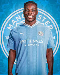 Prolongation de contrat imminente pour Jeremy Doku